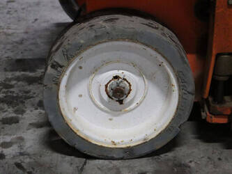 2018-skyjack-sj3219-1404306-44902519