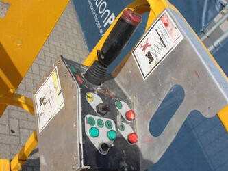 2010-haulotte-optimum-8-1404308-44902604