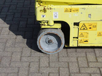 2008-genie-gs-1932-1404309-44902622