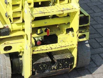 2008-genie-gs-1932-1404309-44902624