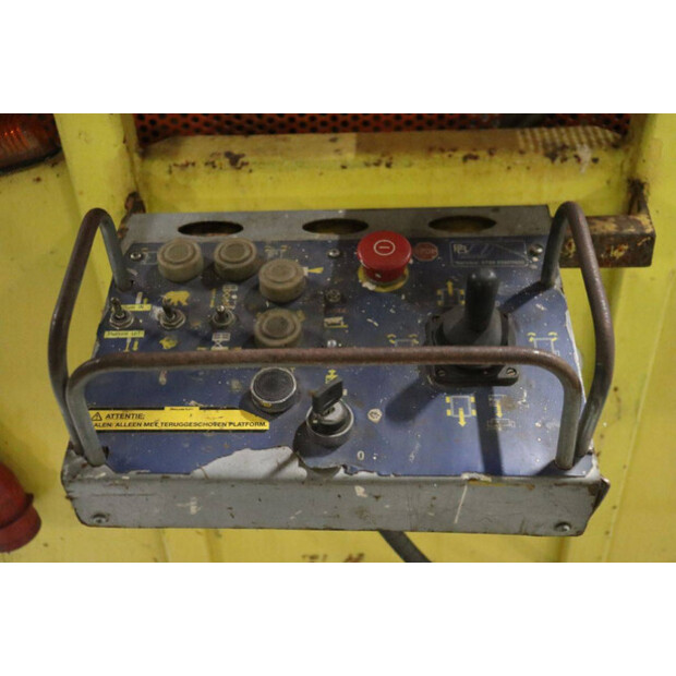 German S205 F12-44902676