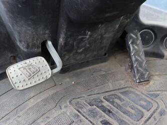 2017-jcb-406-t4-1404312-44902721