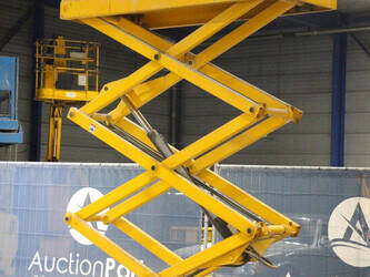 2013-haulotte-compact-8-1404314-44902767