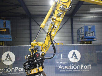 komatsu-pw148-44902778