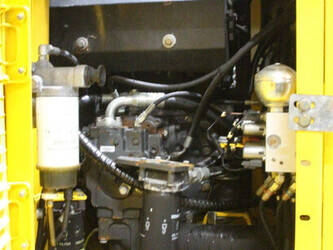 komatsu-pw148-44902786