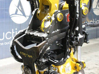 komatsu-pw148-44902792