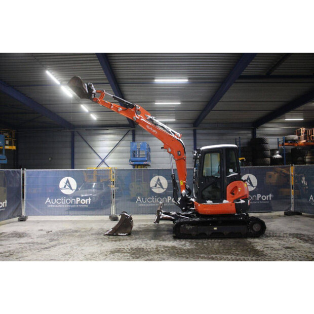 2016 KUBOTA U48-4-44902840