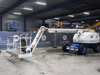 صورة ل رافعة سلة تلسكوبية 2008 جيه ال جي 460SJ