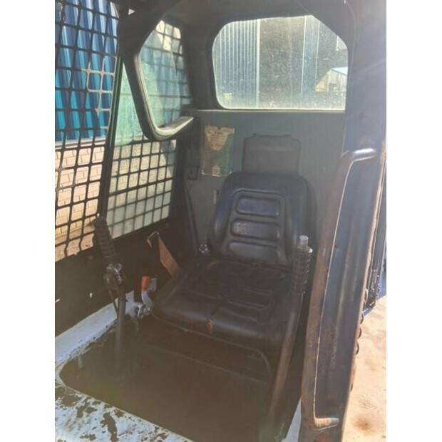2011 BOBCAT S100-44902933