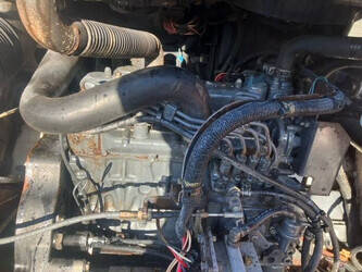 2011-bobcat-s100-1404320-44902935