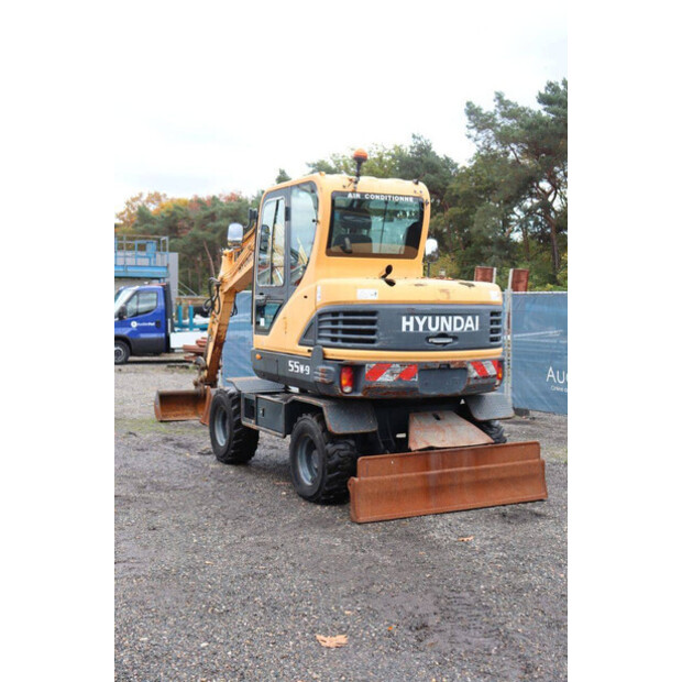 2013 Hyundai 55W-9-44903026