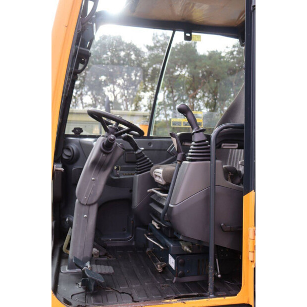 2013 Hyundai 55W-9-44903051