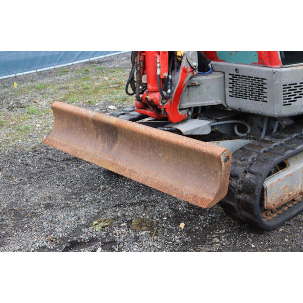 2013 YANMAR VI020-4-44903207