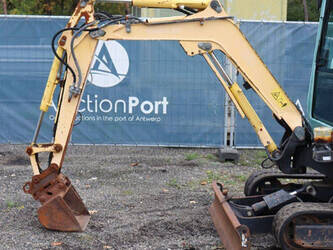 2015-yanmar-sv22-1404327-44903236