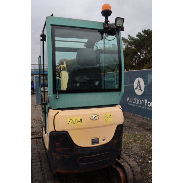 2015 YANMAR SV22-44903251