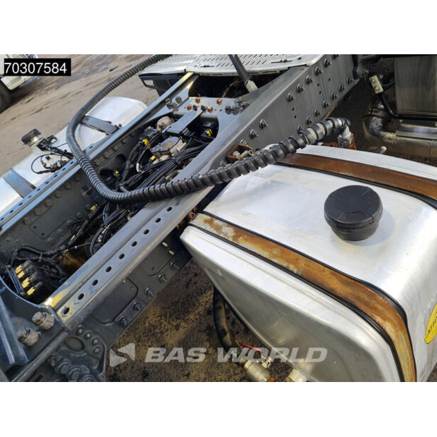 2023 داف XF 530-44903368