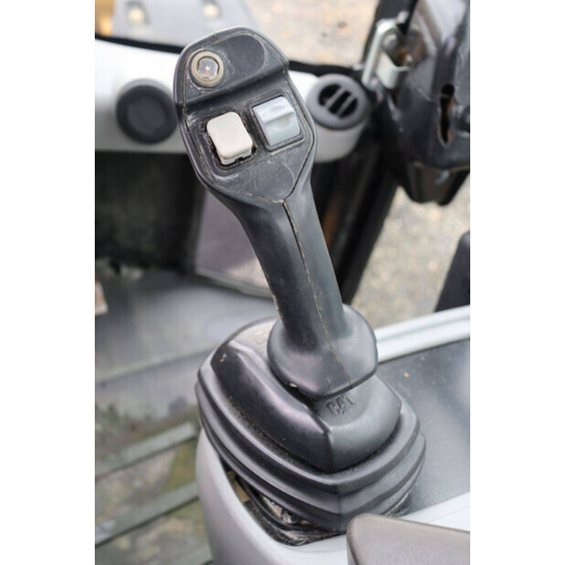 2011 Caterpillar 906H-44903468