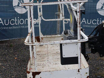 2013-jlg-1250ajp-1404337-44903598