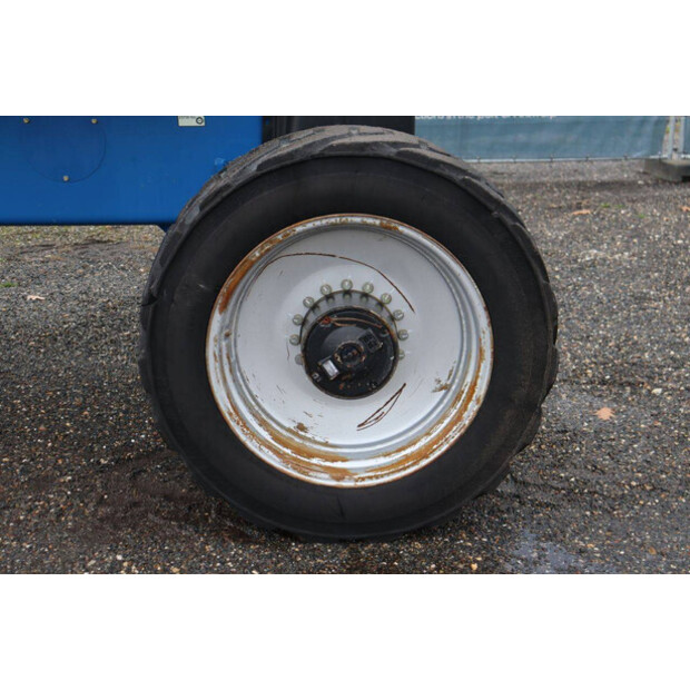 2013 جيه ال جي 1250AJP-44903609