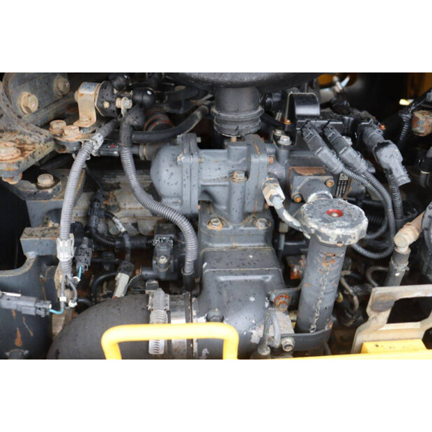 2013 Komatsu D65PX-17-44903636