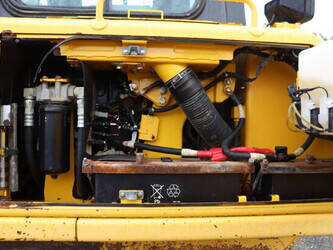 2013-komatsu-d65px-17-1404338-44903644