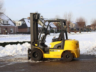 2012-hyundai-30d-7e-1404347-44903888