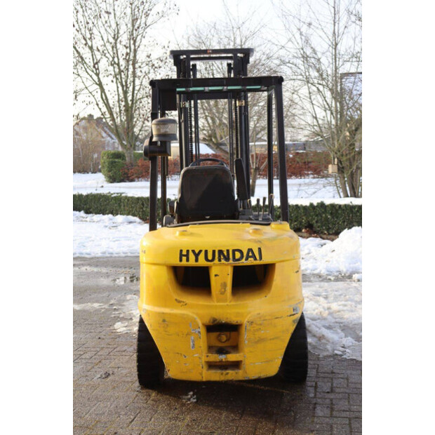 2012 Hyundai 30D-7E-44903890