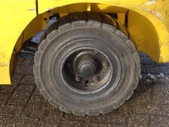 2012-hyundai-30d-7e-1404347-44903898