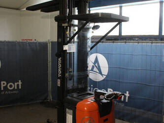 2008-toyota-spe-160-44903971