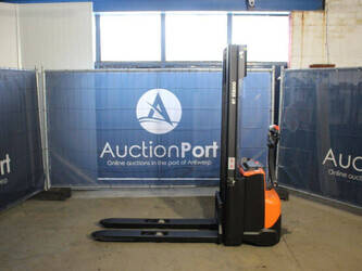 2019-toyota-swe100-44903975