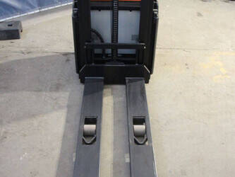 2019-toyota-swe100-44903980