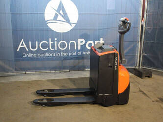 Image de Empileur de palettes piéton 2021 Toyota LWE160