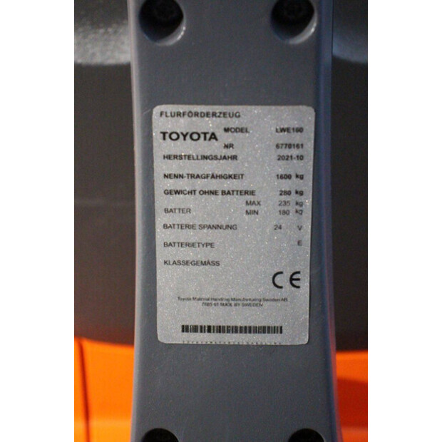 2021 تويوتا LWE160-44904009