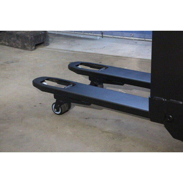 2021 تويوتا LWE160-44904017