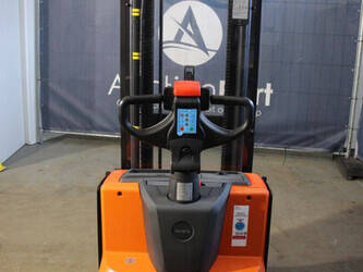 2020-toyo-swe140-44904021