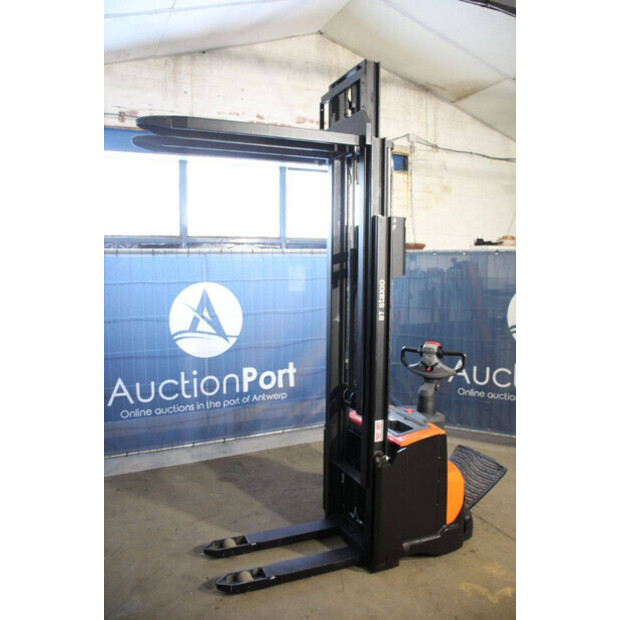 2020 Toyo SWE140-44904036