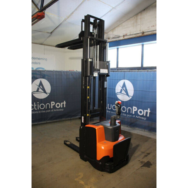 2020 Toyo SWE140-44904038