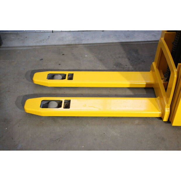 2015 Jungheinrich EJC 216-44904049