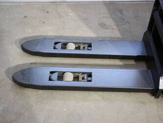 2017-toyota-swe140l-1404354-44904071