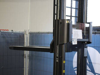 2017-toyota-swe140l-1404354-44904080