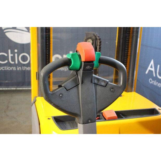 2015 جنجهينريتش EJC 216-44904098