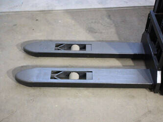 2018-toyota-swe120-1404356-44904116