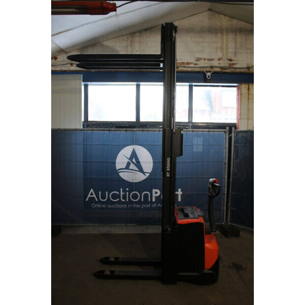 2018 Toyota SWE120-44904149