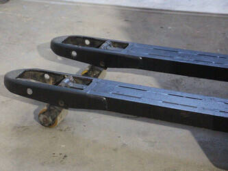 2017-toyota-swe140l-44904171