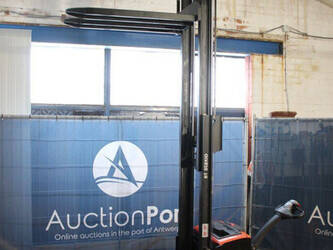 2017-toyota-swe140l-44904172