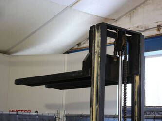 2020-toyota-swe200d-1404360-44904221