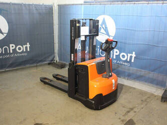 2021-toyota-swe200d-44904225