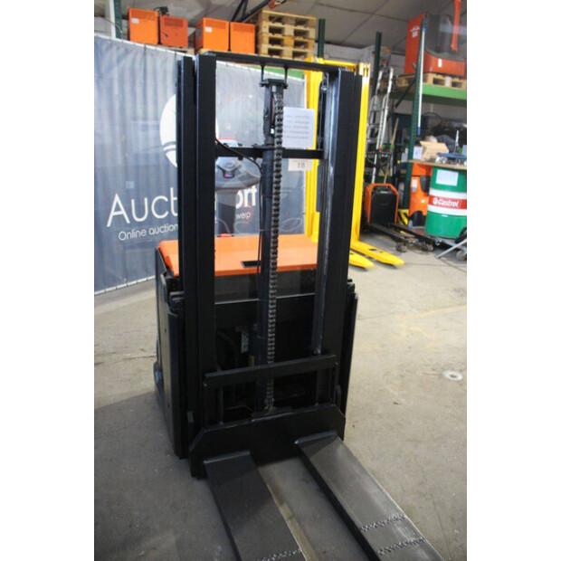 2021 تويوتا SWE200D-44904228