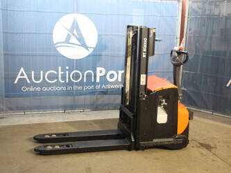 Image de Empileur de palettes piéton 2020 Toyota SWE200D