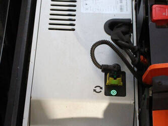 2020-toyota-swe200d-1404362-44904256